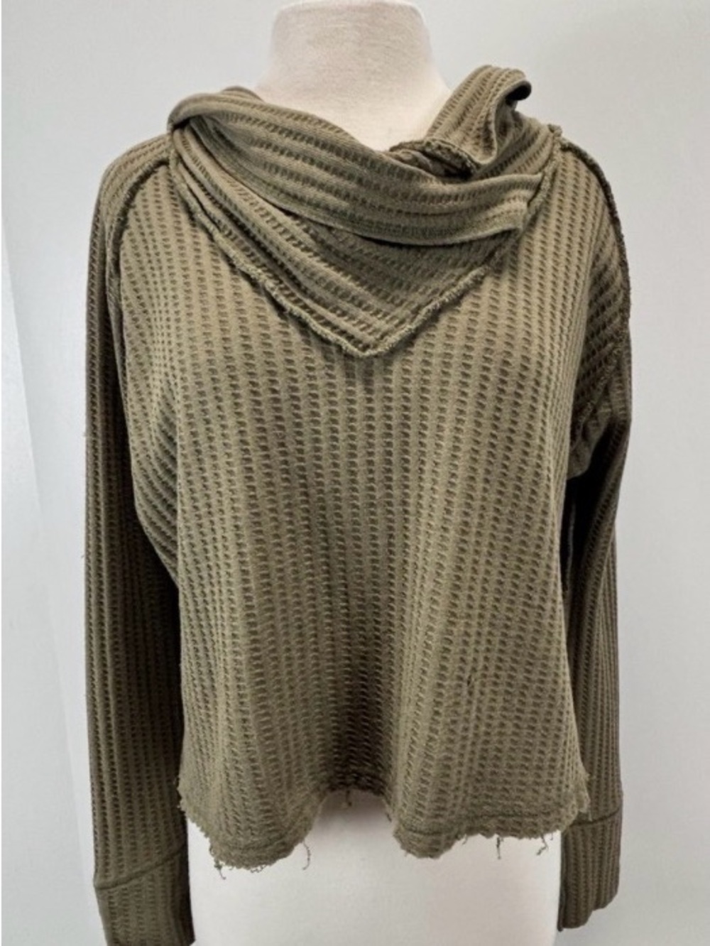 We the Free Wildcat Cowl Neck Thermal Green Women's Size  L Boxy